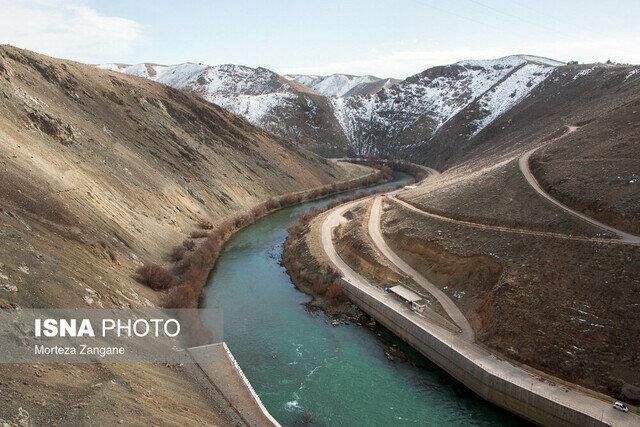 تبعات باز بودن سد زاینده رود برای چهارمحال و بختیاری تبعات باز بودن سد زاینده رود برای چهارمحال و بختیاری