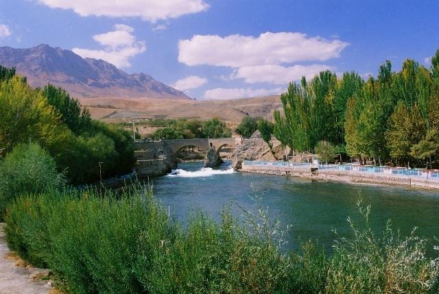 طرح جامع گردشگری چهارمحال و بختیاری بازنگری می شود طرح جامع گردشگری چهارمحال و بختیاری بازنگری می گردد
