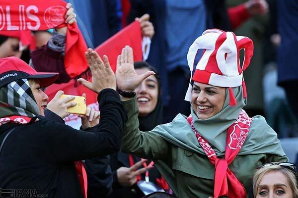 اولتیماتوم فیفا به ایران ، تا این تاریخ زنان ایرانی باید بتوانند بازی های لیگ را ببینند