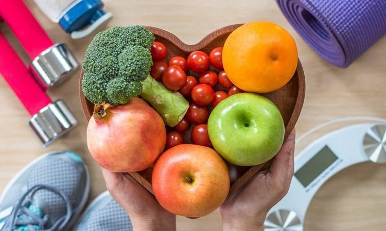 چگونه رژیم غذایی خود را با روزه تطبیق دهیم؟ چگونه رژیم غذایی خود را با روزه تطبیق دهیم؟